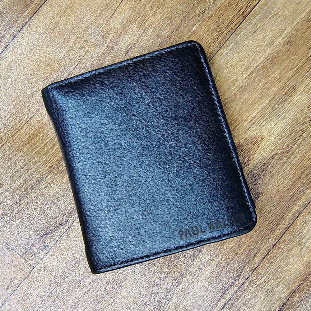 Leather Department of Corrections Officer Bi-Fold Black Badge Wallet - Picture 7 of 8